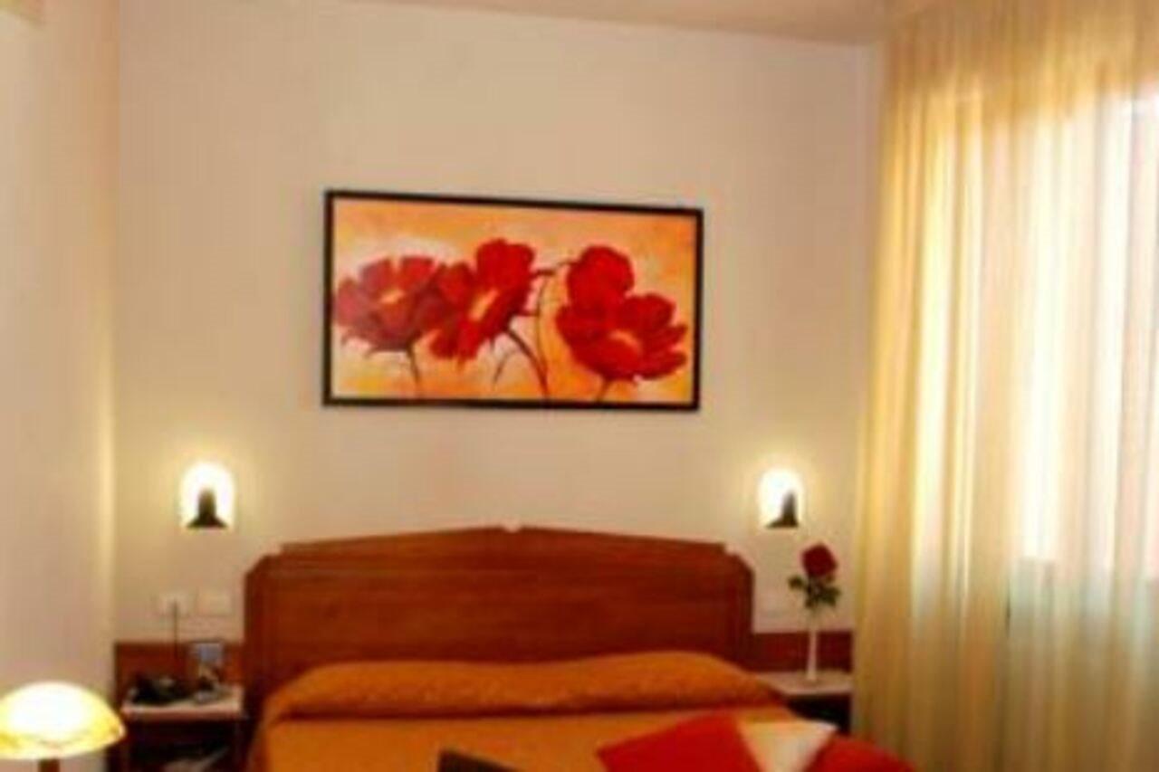 Hotel Marzia Scandicci Exteriör bild